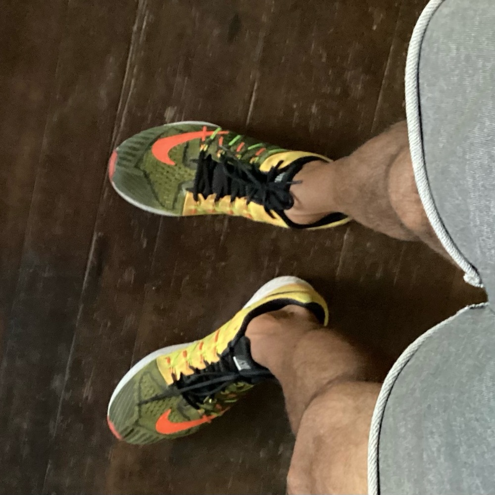 NIKE ZOOM ELITE 8